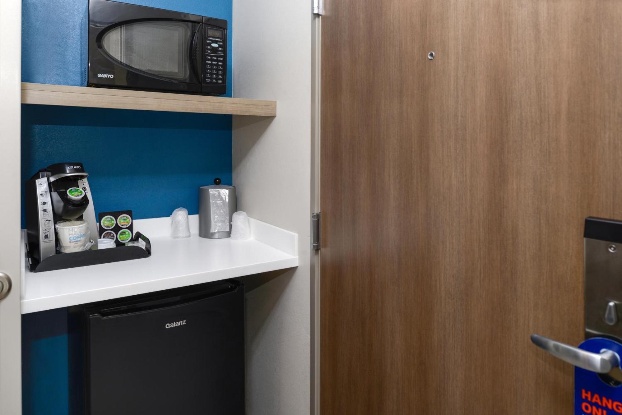Holiday Inn Express Hotel And Suites Marysville By Ihg Extérieur photo